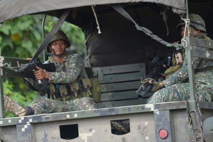 Philippine military airstrikes aimed at Islamist militants who are battling soldiers in a southern city instead killed 10 troops and injured seven others