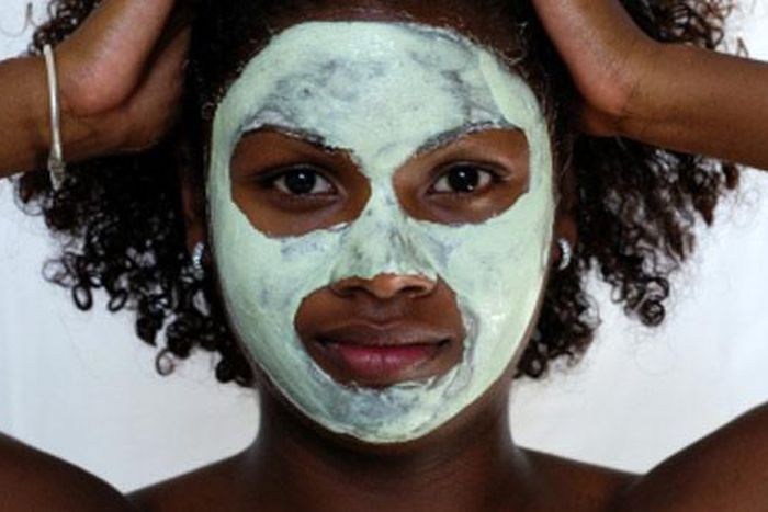 Face mask(eaglemedia)