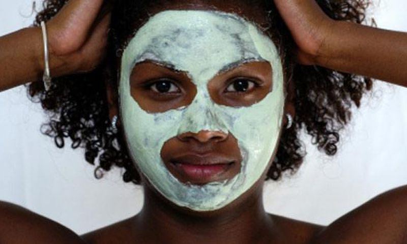 Face mask(eaglemedia)