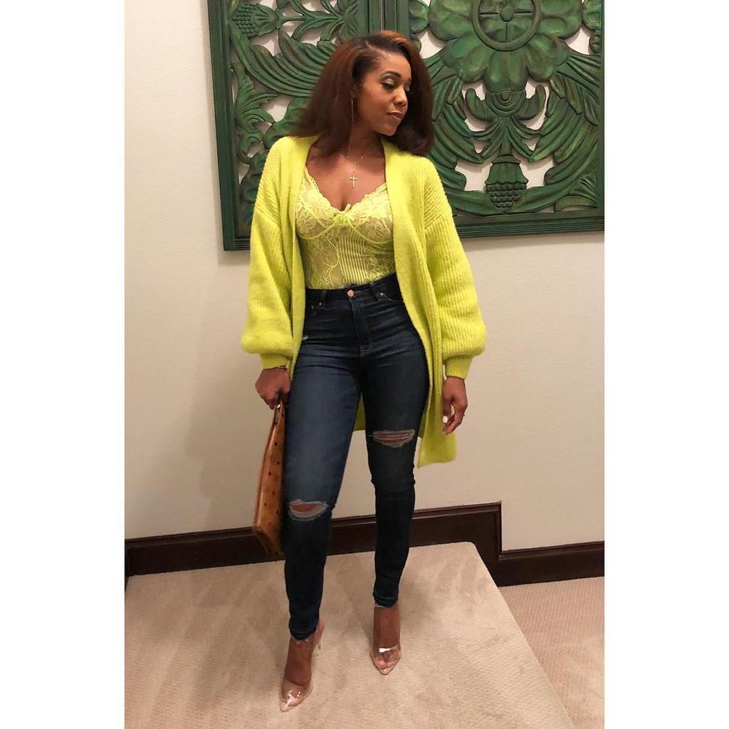 Lime green lace bodysuit (Instagram bdacalistyle)