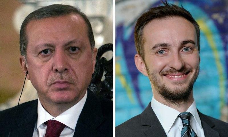 Turkish President Recep Tayyip Erdogan (left) launched a criminal complaint against German TV comic Jan Boehmermann, who had insulted him in a so-called "defamatory poem"