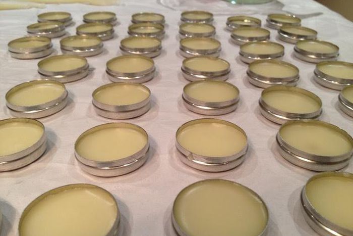 How to make your own lip balm
