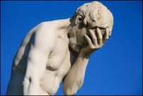 Statue meme