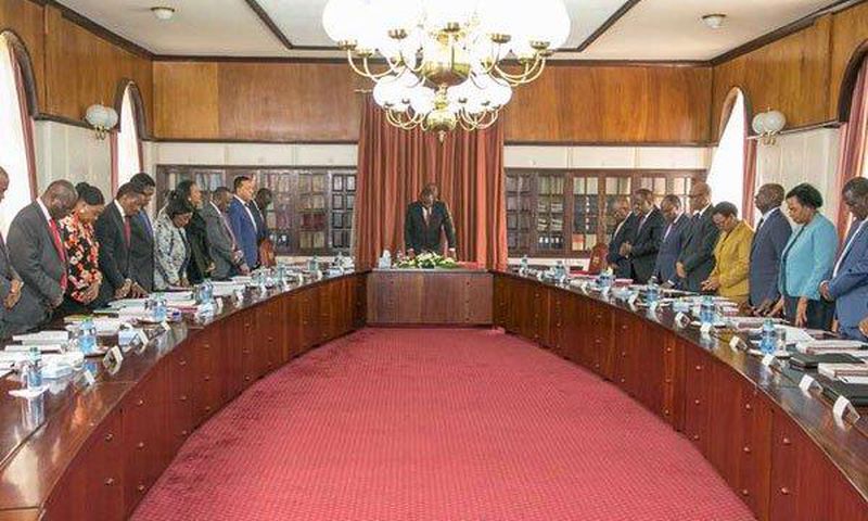 President Uhuru Kenyatta and Deputy President William Ruto during a Cabinet meeting at State House, Nairobi