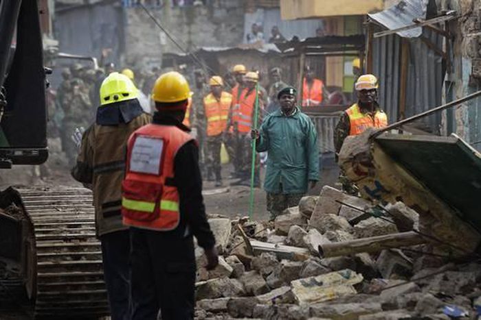 building collapses, several feared trapped