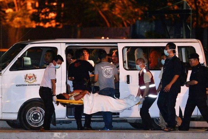 Twenty Chinese tourists have been rescued and sent to hospital after the boat they were on sank off Borneo