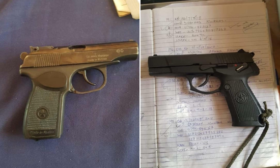 Guns that were recovered from two suspects arrested while crossing into Kenya. Police to arrest 4293 gun owners who did not meet CS Fred Matiang'i 1-week ultimatum