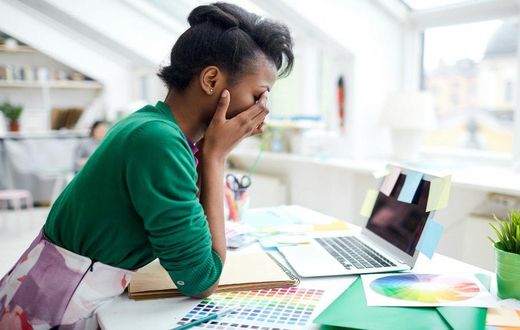 ___8732858___2018___8___16___15___bigstock-black-woman-stressed2