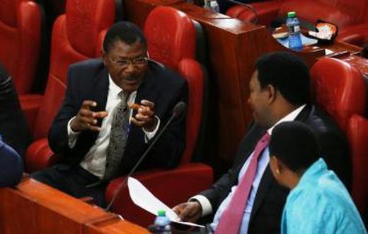 Tuko chini! Narok Senator Ledama Ole Kina compares Waititu's impeachment with that of Donald Trump