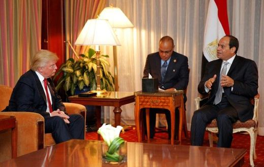 Egyptian President Abdel Fattah al-Sisi (R) can expect a warm welcome to the White House from Donald Trump, whom he met in New York last year before the tycoon won the US presidential election