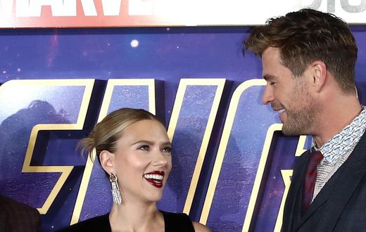 Chris Hemsworth Hilariously Roasts ScarJo