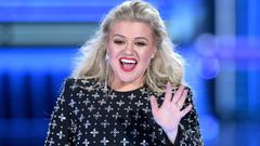 Kelly Clarkson Hospitalized For Appendicitis
