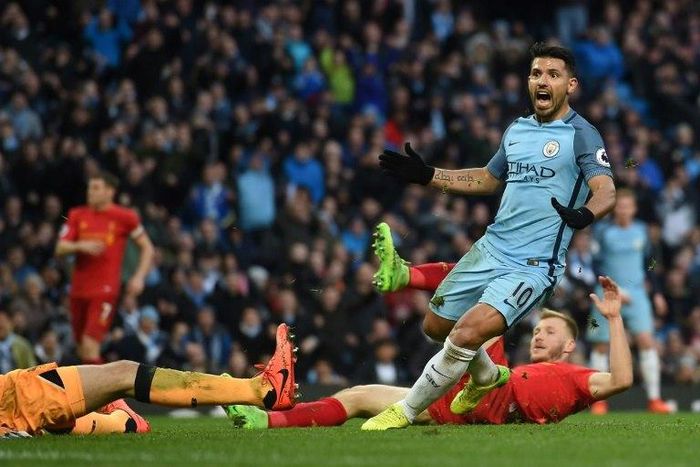 Manchester City's striker Sergio Aguero celebrates after scoring against Liverpool on March 19, 2017