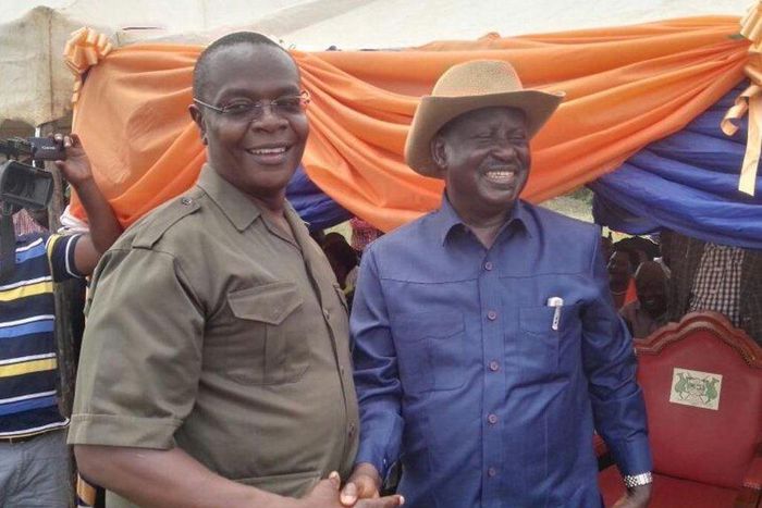 ___6542054___https:______static.pulse.com.gh___webservice___escenic___binary___6542054___2017___4___18___7___Raila+Odinga+and+Paul+Otuoma+in+a+previous+meeting.+Dr+Otuoma+now+wants+the+party+ticket+today.