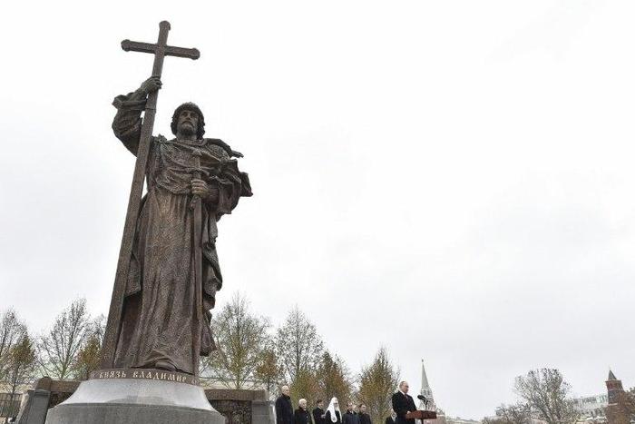 The 17-metre monument of Vladimir, has sparked controversy over fears it could blot Moscow's historic centre