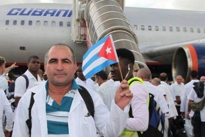 Cuban doctors arriving in Kenya after the two governments signed an exchange program deal (Twitter)