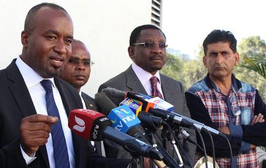 File image of Hassan Joho addressing the press flanked by Amason Kingi, Jaes Orengo and Irshad Sumra. The DCI has clarified that the letter circulating on Social media linking him to drug trafficking is fake