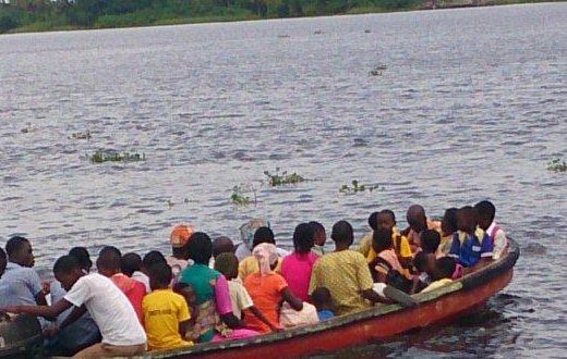 ___3929235___https:______static.pulse.com.gh___webservice___escenic___binary___3929235___2015___7___2___2___Boat+mishap_4