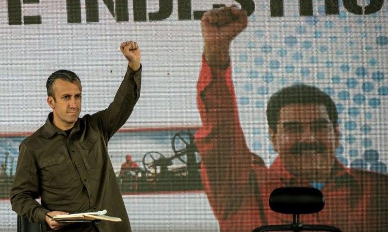 Venezuelan vice-president Tareck El Aissami (L) participate in a rally with workers of PDVSA state-owned oil company in Carcas January 31, 2017