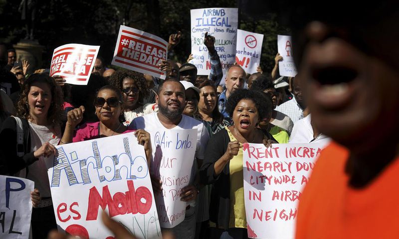 Judge Blocks New York City Law Aimed at Curbing Airbnb Rentals