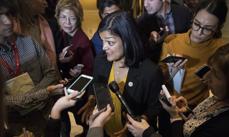 'No Precedent' for Abolishing Private Insurers