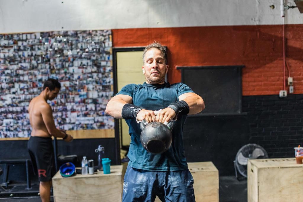 How CrossFit Helped This Man Lose Over 60 Pounds