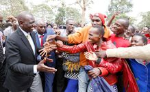 DP William Ruto mingles with locals during a Sunday Service in kericho County (Twitter)