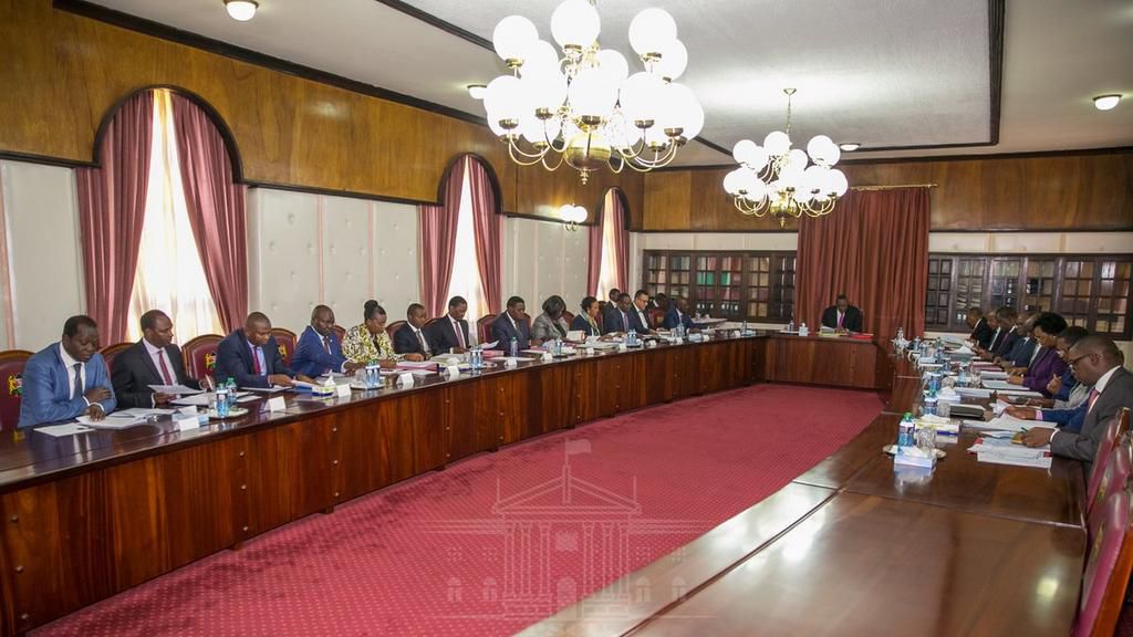 President Uhuru Kenyatta Chairs first Cabinet meeting in 2019 (Twitter)