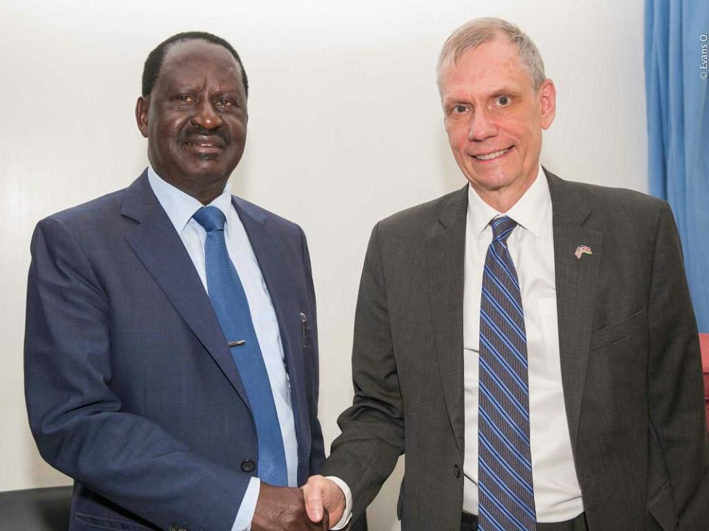 NASA leader Raila Odinga with US ambassador Robert Godec