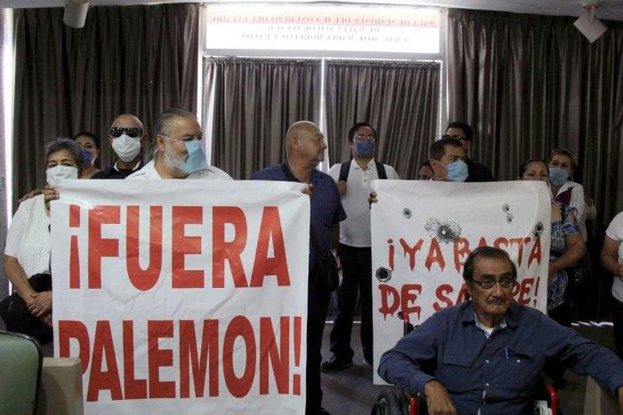 Colleagues and friends of Maximino Rodriguez protested after his murder inside the local Congress in La Paz in April 2017