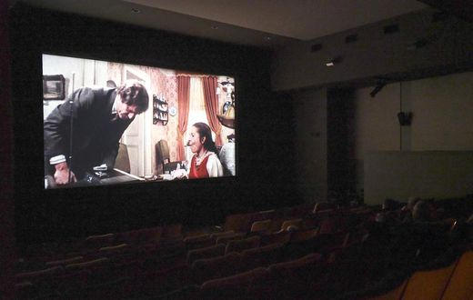 How a Movie Projectionist Keeps the Dying Art of Celluloid Alive