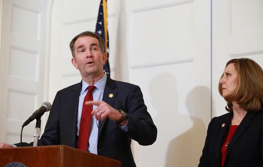 Virginia Governor, Refusing to Resign Over Photo, Risks Democrats' Ambitions