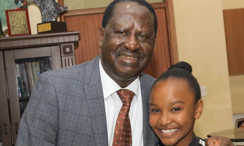Wendy Waweni with Raila Odinga (Instagram)