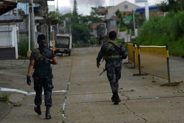 Street battles and a relentless military bombing campaign have so far failed to end the crisis in Marawi, one of the biggest Muslim cities in the mainly Catholic Philippines, and authorities have expressed alarm about the fate of those trapped
