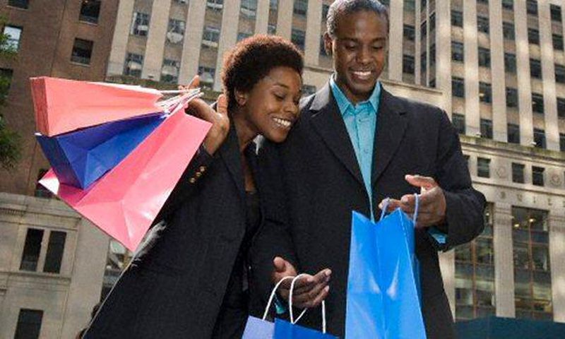 ___5738845___https:______static.pulse.com.gh___webservice___escenic___binary___5738845___2016___11___10___15___black+people+shopping