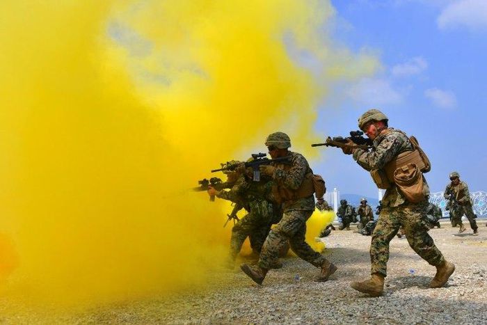 South Korean and US marines take part in an exercise in the western port city of Incheon in September 2016