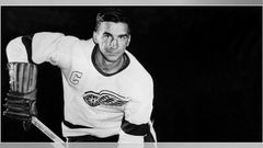 Ted Lindsay, Hall of Fame scorer who powered Red Wings, dies at 93