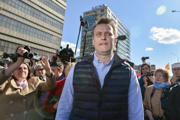 Russian opposition leader Alexei Navalny ordered to take down a video alleging large-scale corruption by Russian Prime Minister Dmitry Medvedev