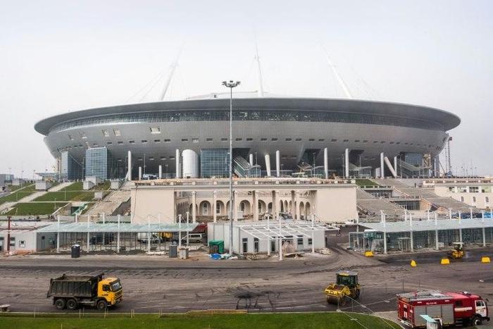 Construction on the 68,000-seat Saint Petersburg stadium began in 2007 and is expected to be completed at the end of the year