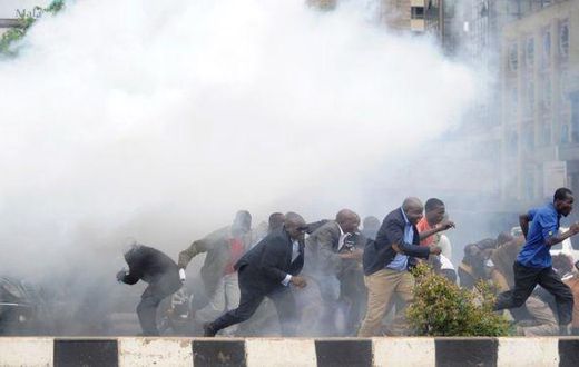 Police use teargas to disperse protestors