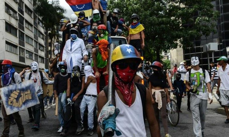 Venezuela's anti-government protests have turned increasingly violent, with clashes pushing the death toll to new heights