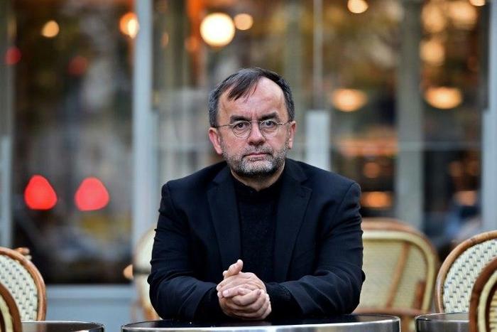 Father Patrick Desbois describes in his book "The Making of Terrorists",the ultraviolent daily lives of the three young boys, Jotiar, Schvan, and Diar, forced into training camps by IS