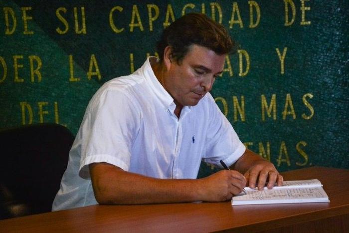 Son of Revolutionary leader Fidel Castro, Antonio Castro Soto del Valle and many others, signed an oath of allegiance to his father's revolution concept at Revolution Square Jose Marti's memorial in Havana, on November 28, 2016