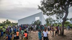 The "White Cube" gallery in DR Congo aims to promote local art and crafts in a former Unilever palm oil plantation town