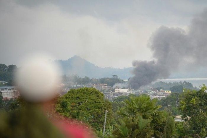 Philippine President Rodrigo Duterte imposed martial law across the whole southern region of Mindanao on Tuesday, hours after gunmen loyal to the IS group rampaged through the city