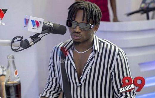 Diamond Platnumz meets his father for the first time, makes peace (Wasafi)