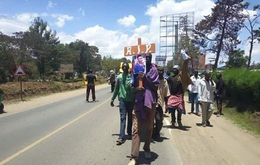 Matatu operators lead mock burial of Laikipia Woman Rep Catherine Waruguru (Twitter)