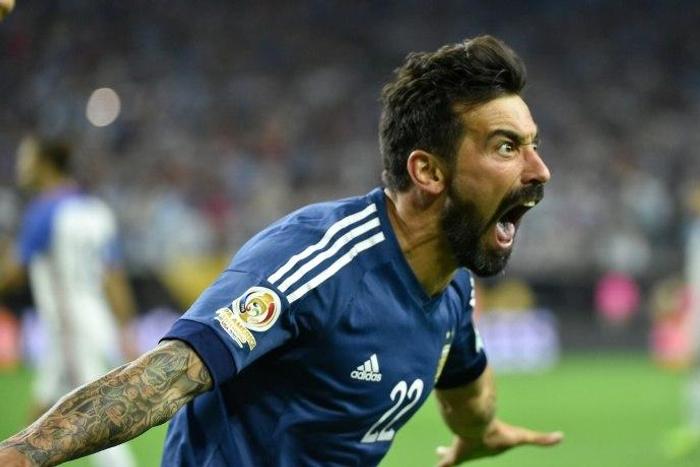 Argentina's Ezequiel Lavezzi denies media claims he smoked marijuana in the team's training camp