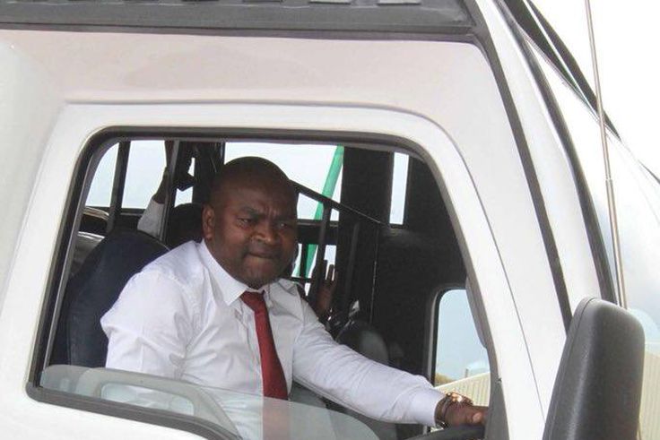 Former Sports CS Rashid Echesa during a past  commissioning of a bus (Twitter)