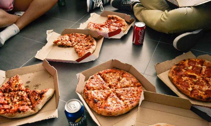 Pizza and soda(White Water)